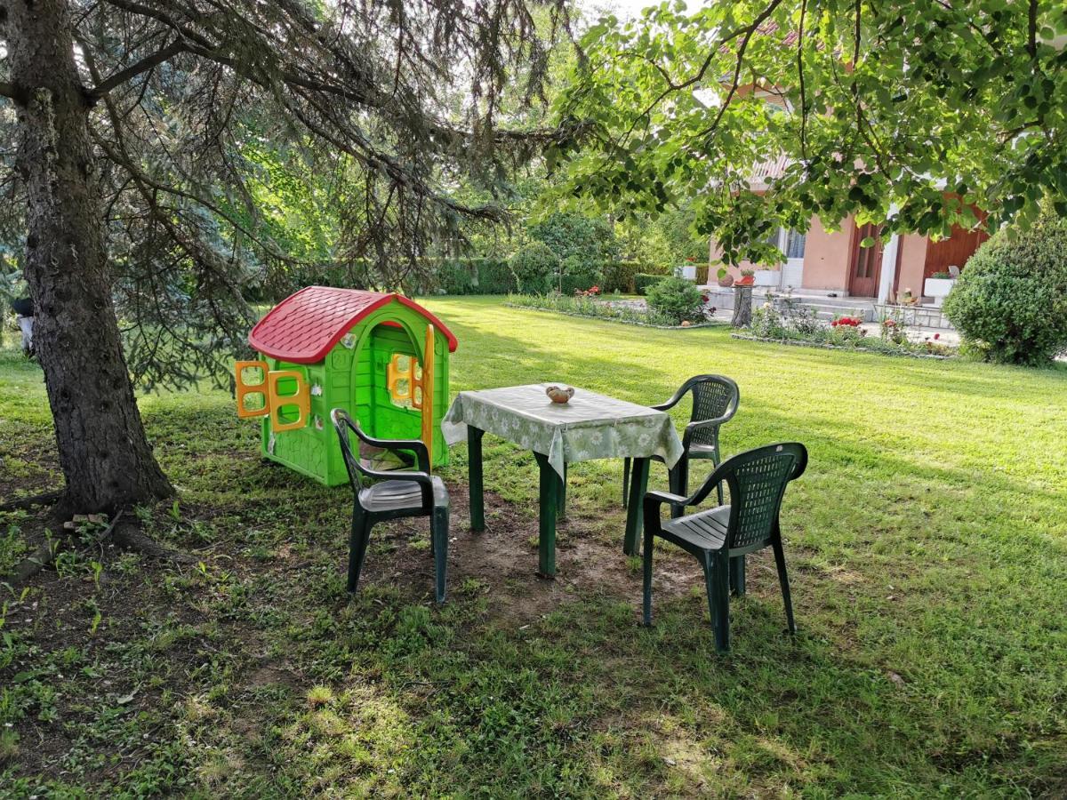 Apartments Domacinstvo Nikolic Valjevo Exterior foto