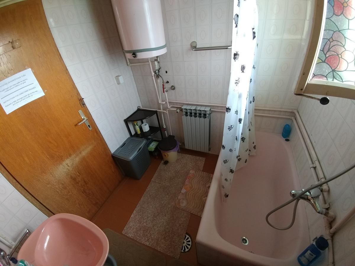 Apartments Domacinstvo Nikolic Valjevo Exterior foto